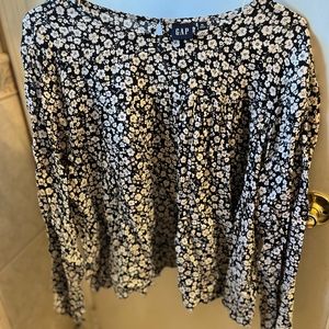 Classic black and white floral top